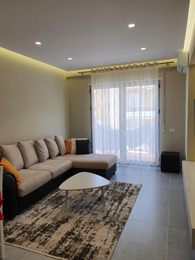 Deluxe Apartment Vlore Luaran gambar